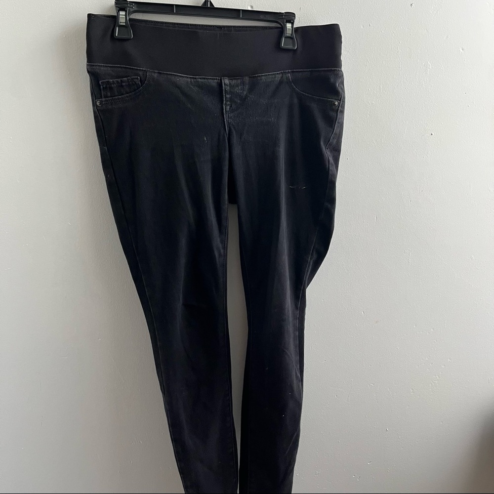 Old Navy Black Maternity Jeans